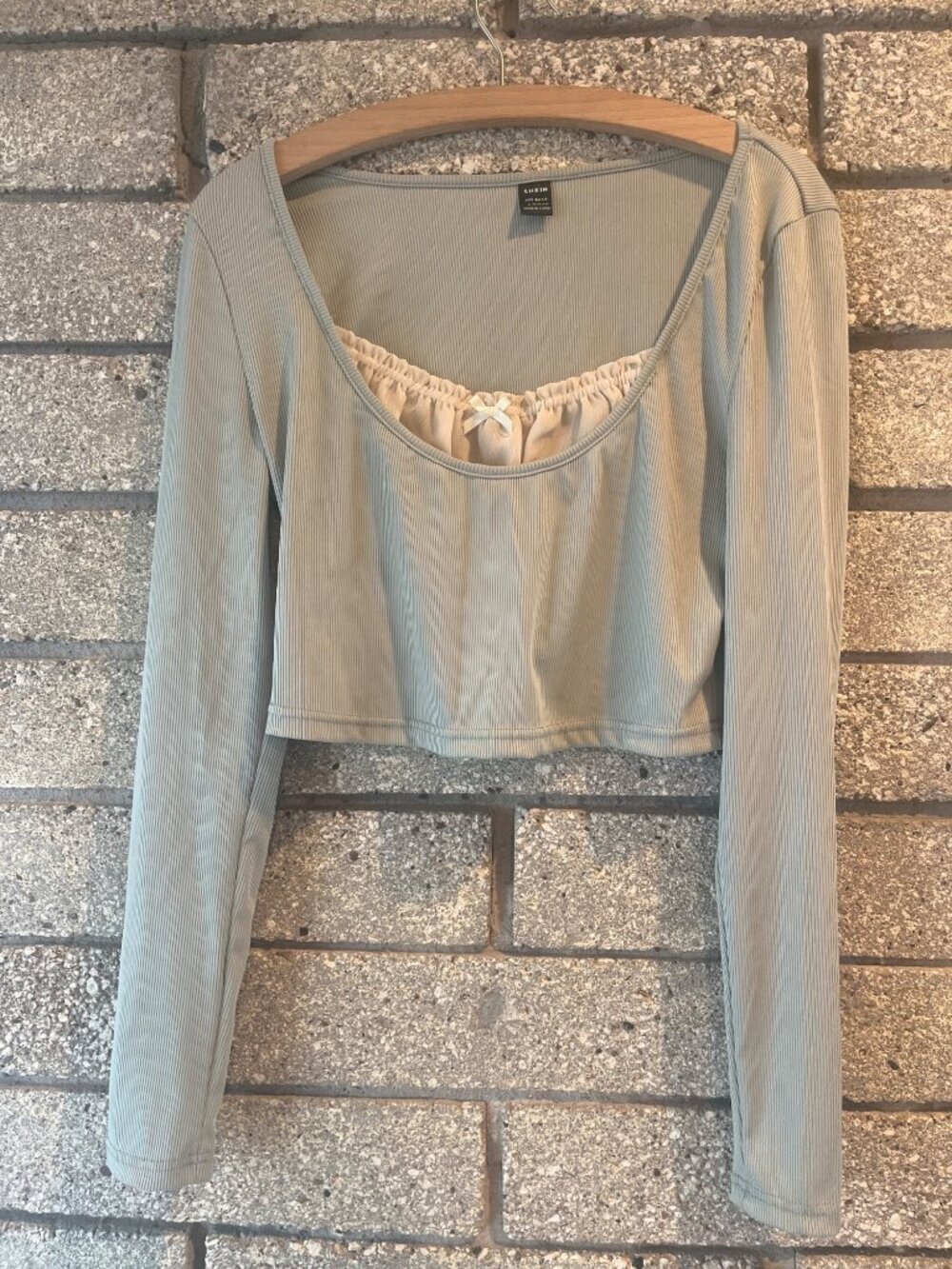 Ribbed Sage Green Long-Sleeve Crop Top With Bow Detail Shein Size L 8/10 Feminin